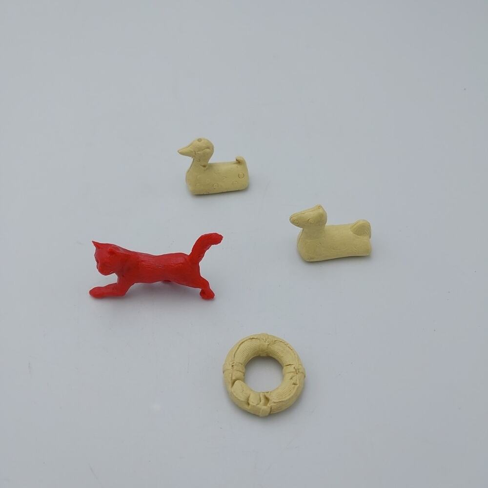 Vintage 1950s Marx Dollhouse Figures Duck, Cat, Horse And Sailing‎ Lot 4